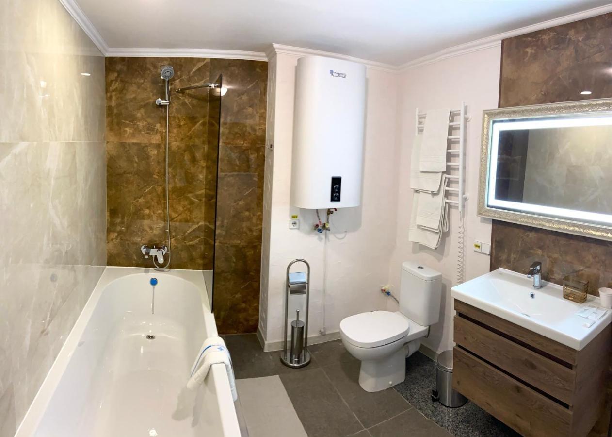 Mark Plaza Hotel 니콜라예프 외부 사진