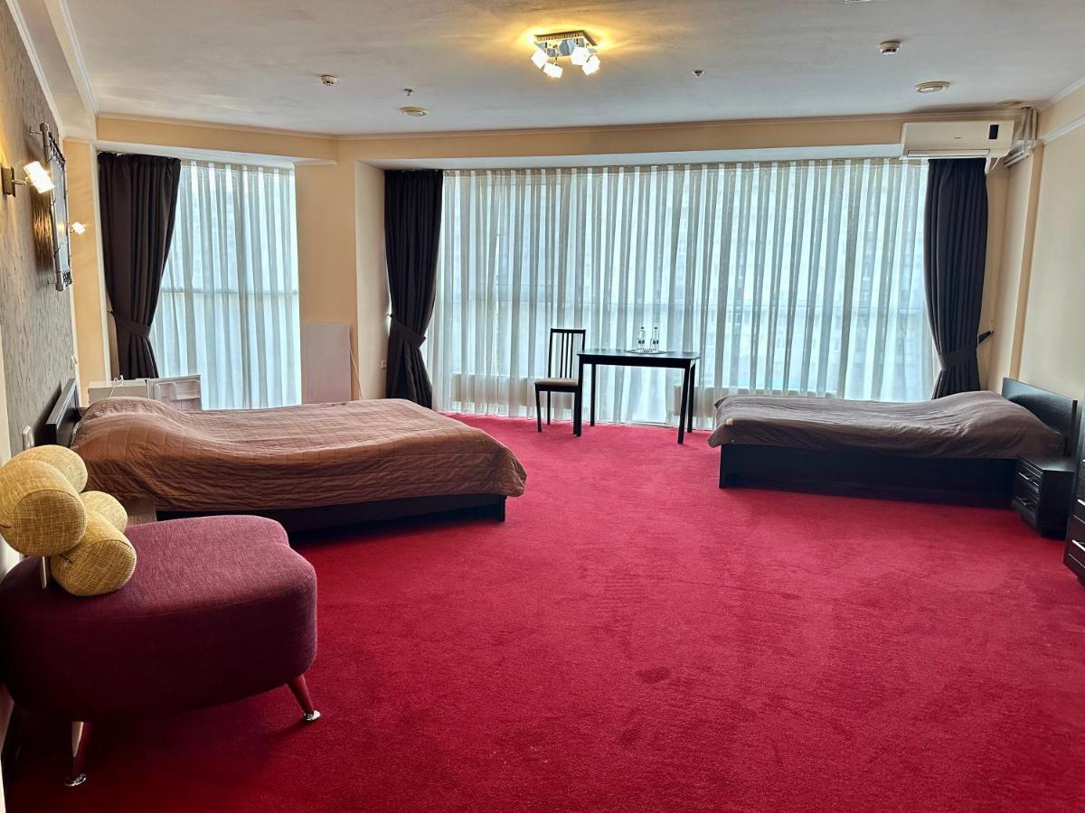 Mark Plaza Hotel 니콜라예프 외부 사진