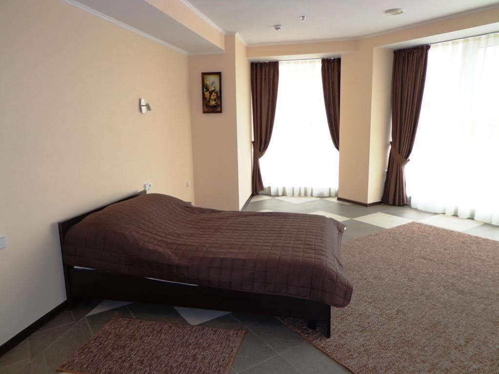 Mark Plaza Hotel 니콜라예프 외부 사진