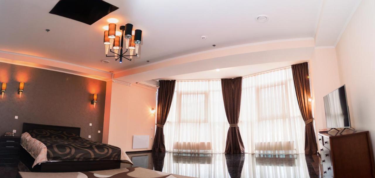 Mark Plaza Hotel 니콜라예프 외부 사진
